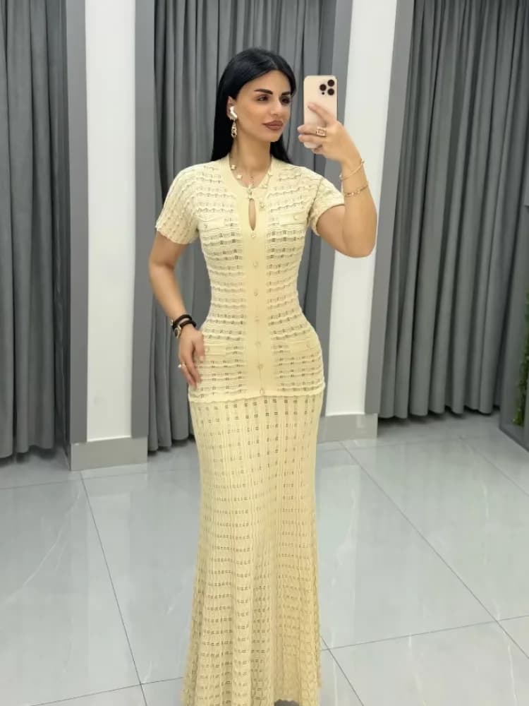 Robe midi vintage texturée à sequins, manches courtes, boutonnée sur le devant, ourlet plissé, pour 