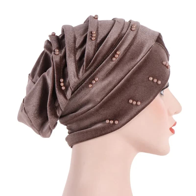 Bonnet d'hiver plissé en velours pour femmes, couvre-chef avec perles, turban, couvre-chef islamique