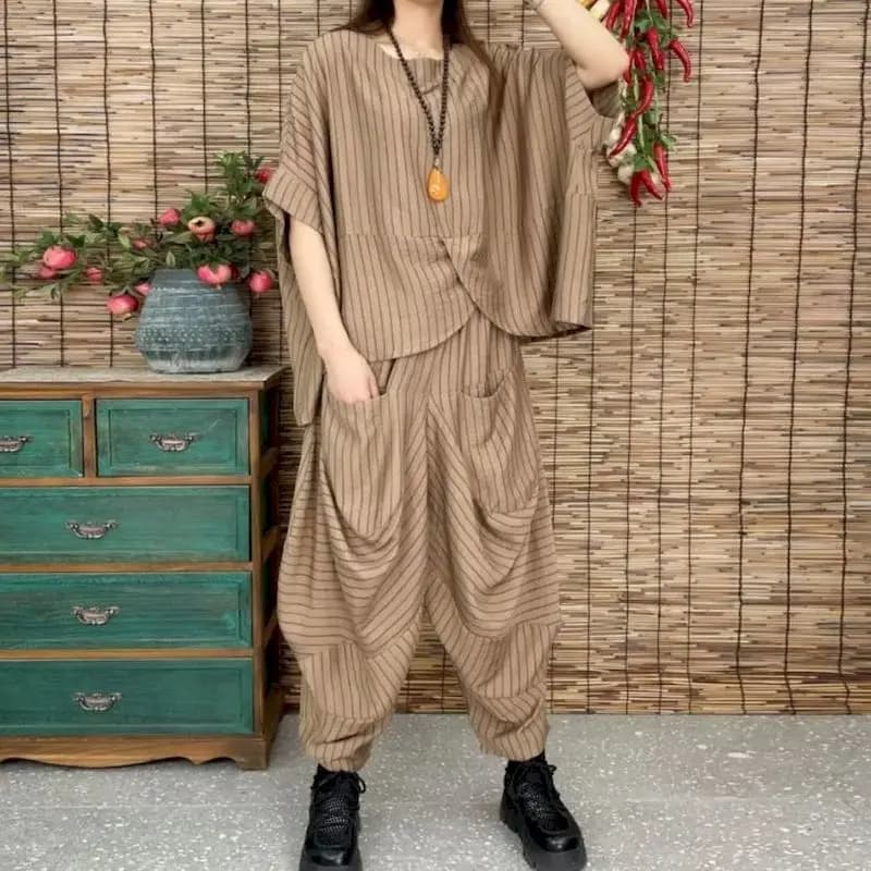Mode rétro ample T-shirt ensembles femmes été 2025 nouveaux costumes irréguliers décontractés chauve