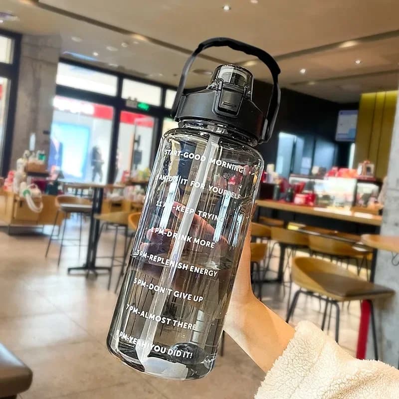 Bouilloire en plastique de 2 litres, grande bouteille d'eau de voyage Portable avec paille, tasse de