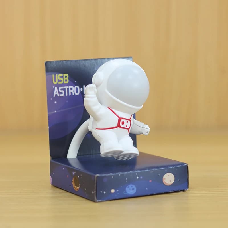 Astronaute USB veilleuse commande vocale Mini LED prise USB Protection des yeux LED capteur de son c