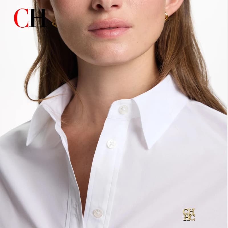 Chemise classique blanche boutonnée pour femme CH, manches longues, détail logo doré, chemisier form