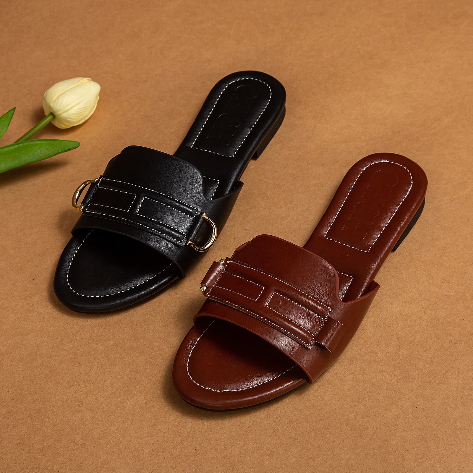 Pantoufles Astronomiques Plates en PU Solide pour Femme, Chaussures Classiques à la Mode pour les Va
