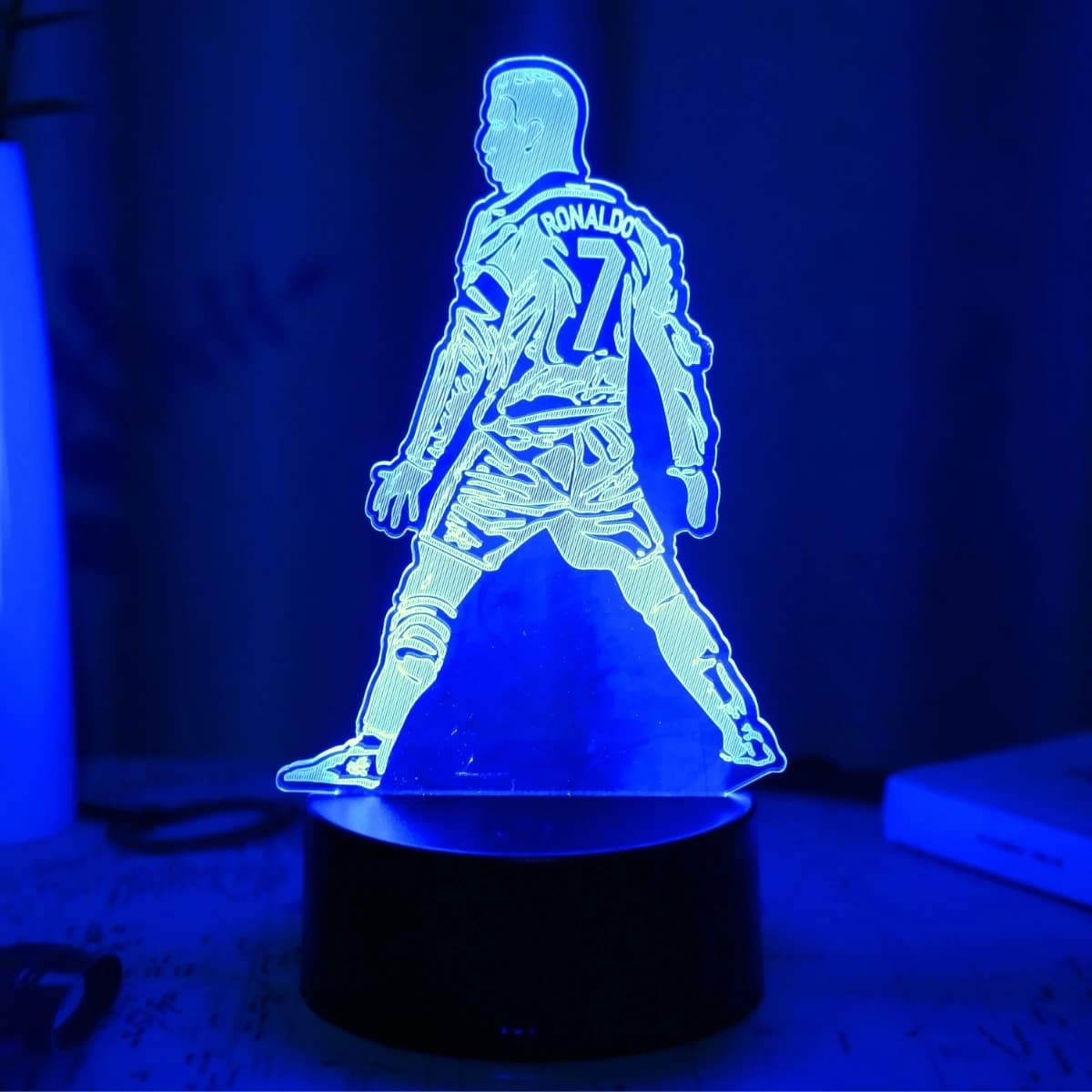 Lampe de bureau à illusion 3D Art Déco, conçue pour les joueurs de football, veilleuses multicolores