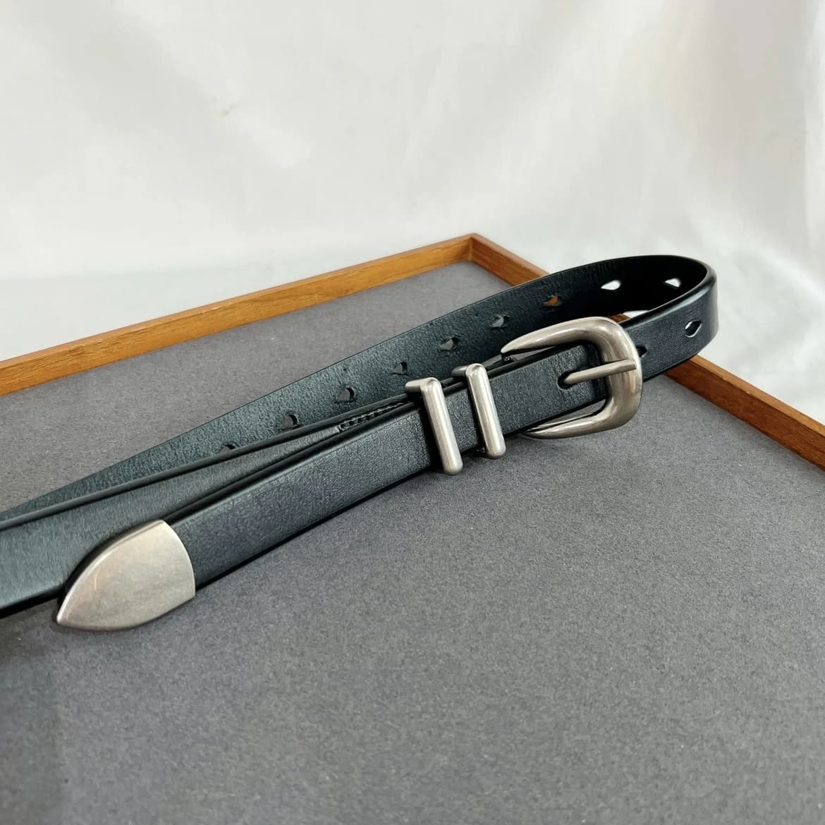 Ceinture Vintage en cuir de vache pour hommes et femmes, argent et noir, boucle, 125cm