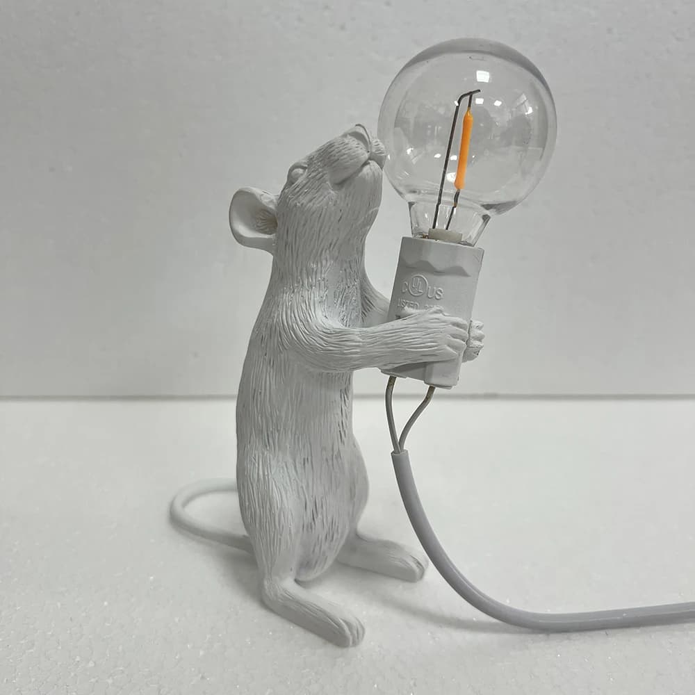 Lampe de Table LED en résine moderne, Design souris chat écureuil, veilleuse de bureau pour la décor