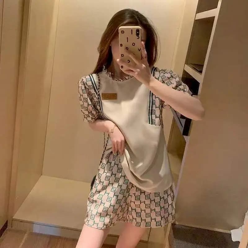 Été 2025 tempérament ensembles femmes mode tendance à manches courtes t-shirt et Short décontracté d