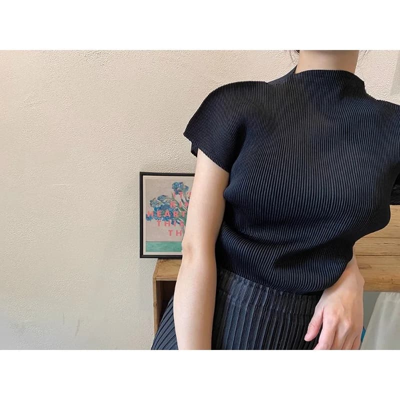 T-shirt à manches courtes plissé pour femme, haut blanc, col mi-haut, noir, mode adt, haute qualité,