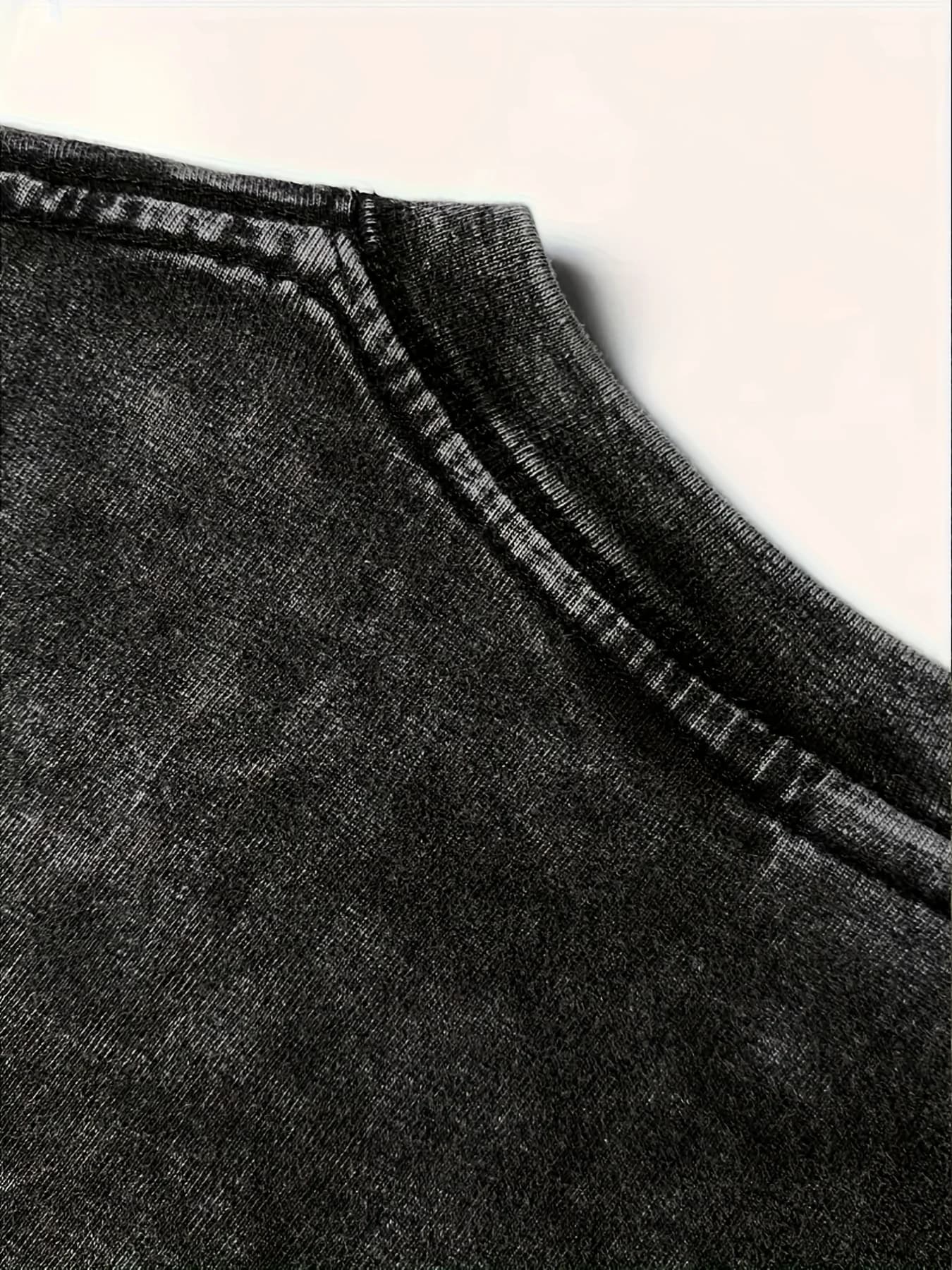 Chemise rétro délavée, vente flash du Nouvel An 2026 |   Motif rétro, col rond, manches courtes pour