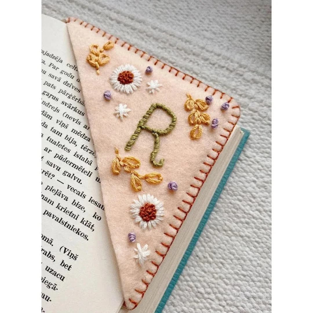 Marque-pages d'angle de livre pour femmes, accessoires de livre pour les amateurs de lecture, broder