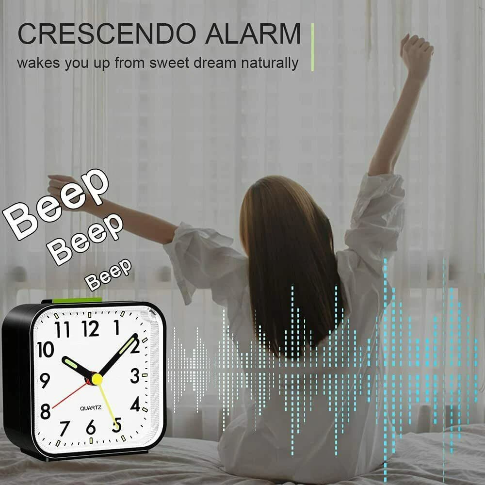 Réveil analogique silencieux, petite horloge à Quartz analogique silencieuse et sans tic-tac avec Sn