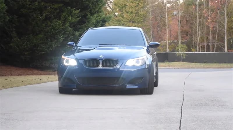 Ampoules de feux de position Angel Eyes pour BMW, lumière blanche H8, sans erreur pour BMW Série 5, 