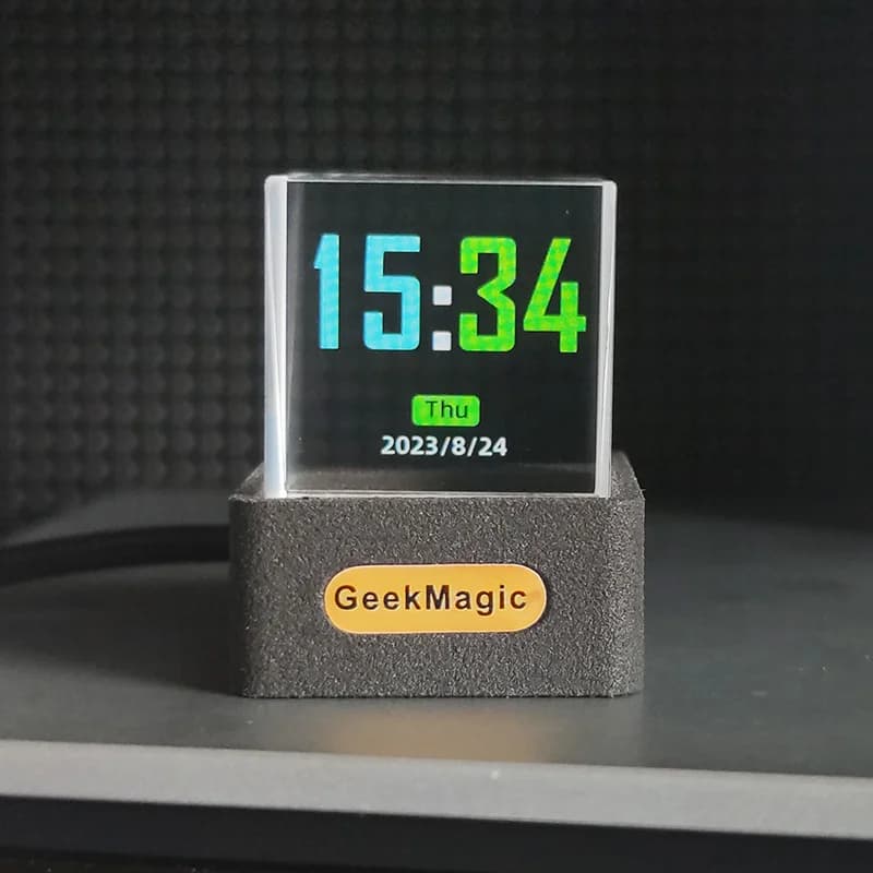 GeekMagic GIFTV – décoration de bureau holographique en cristal, Station météo intelligente, horloge
