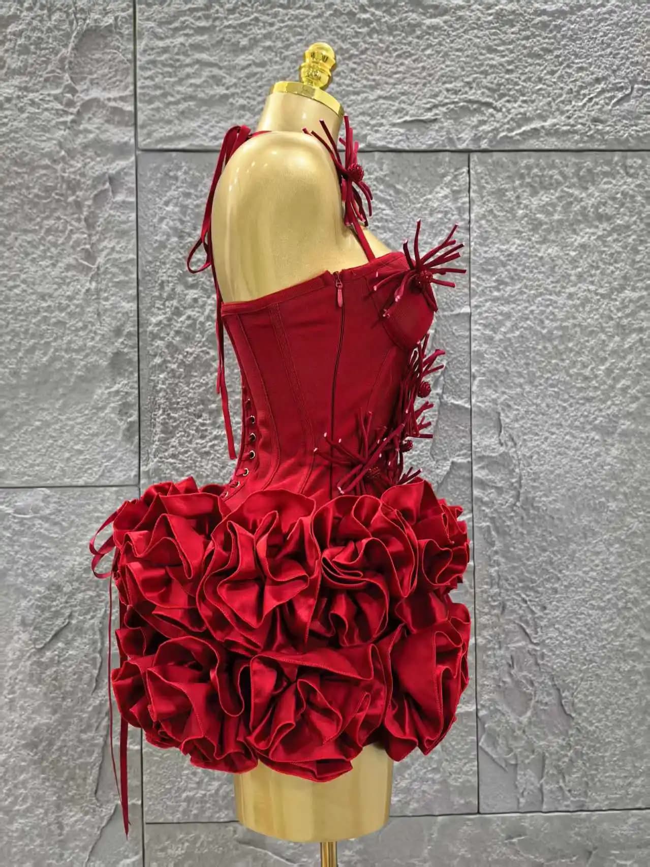 Élégant maigre luxe fête d'anniversaire rouge noir pansement tenue femmes Sexy licou robe de bal cél