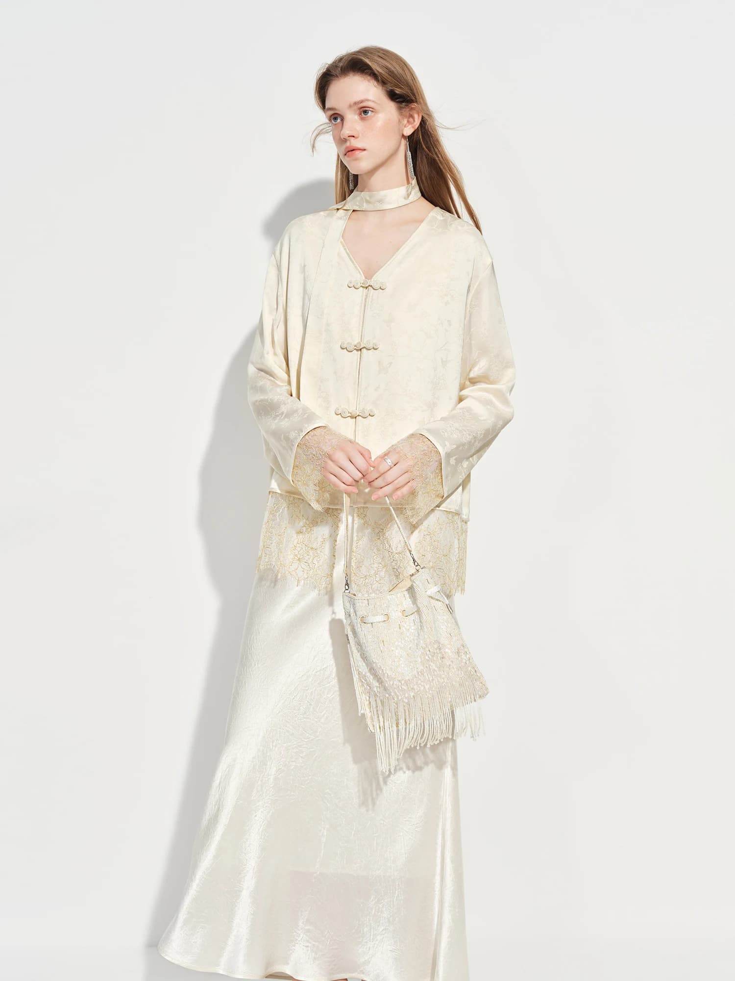 FSLE Nouvelle Blouse Femme en Satin Jacquard d'inspiration chinoise, Col en V, Fermeture à Boutons, 