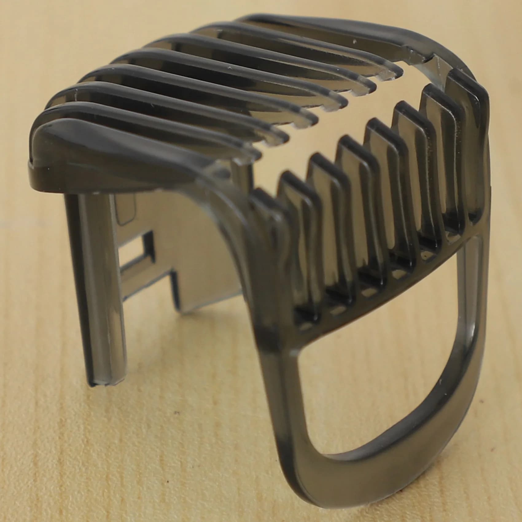 PROMOTION! Peigne de coupe-barbe pour rasoir QT3300 QT3310 QT4000 QT4005 QT4007 QT4008 QT4012 QT4013