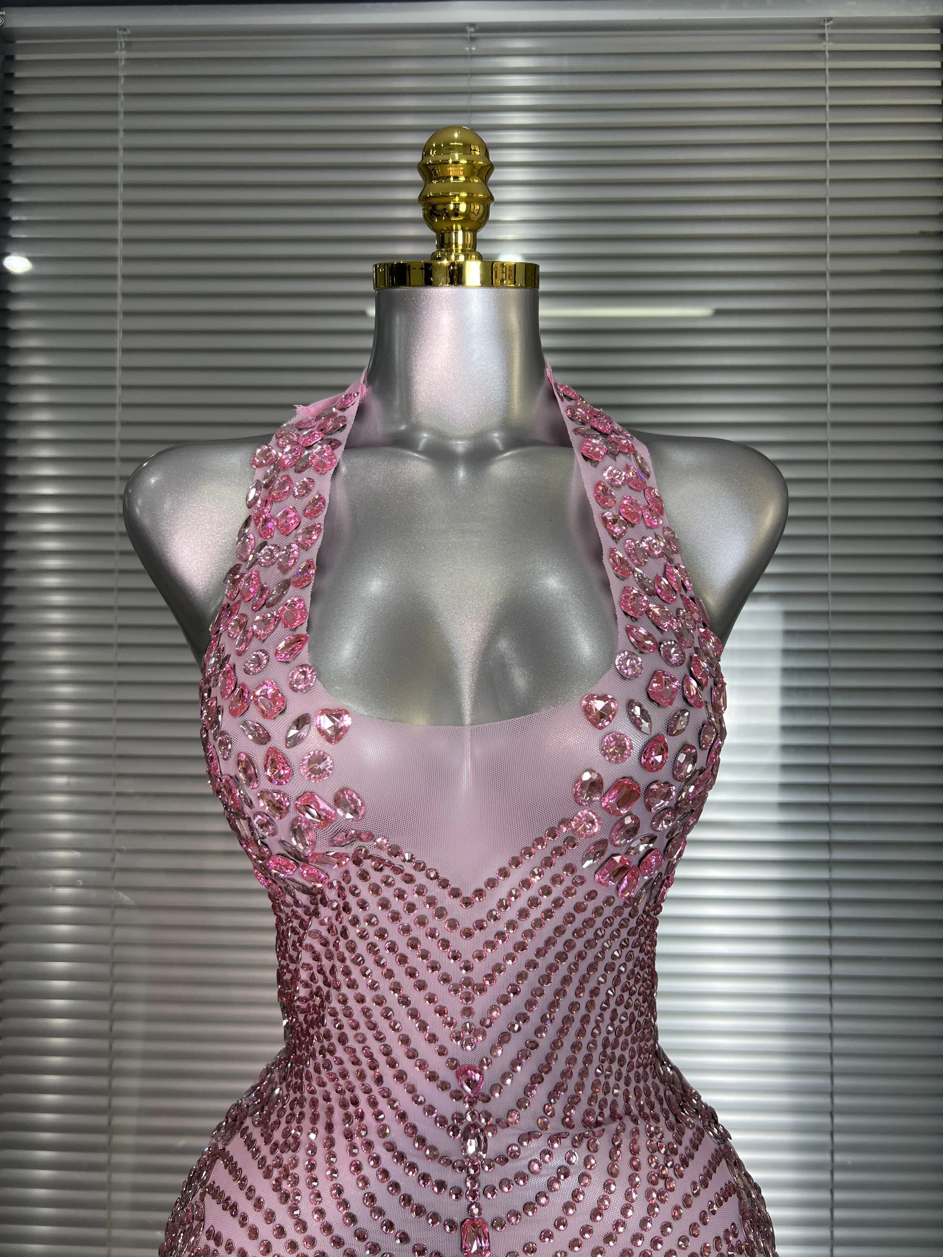 Célébrité nouvelles femmes Sexy rose maille licou scène Performance Costume danseuse chanteur boîte 
