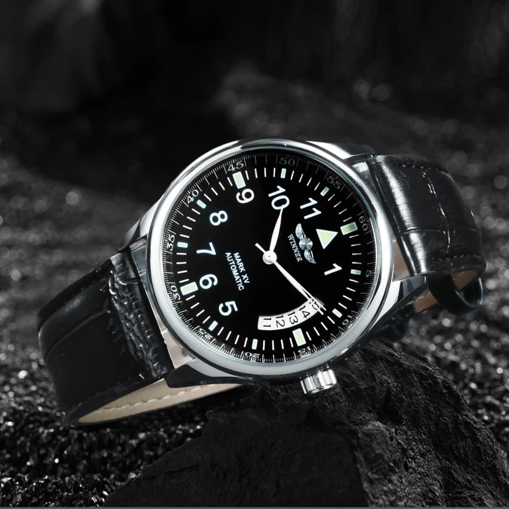 Montre automatique WINNER pour homme, fenêtre de calendrier, cadran noir tendance, bracelet en cuir 