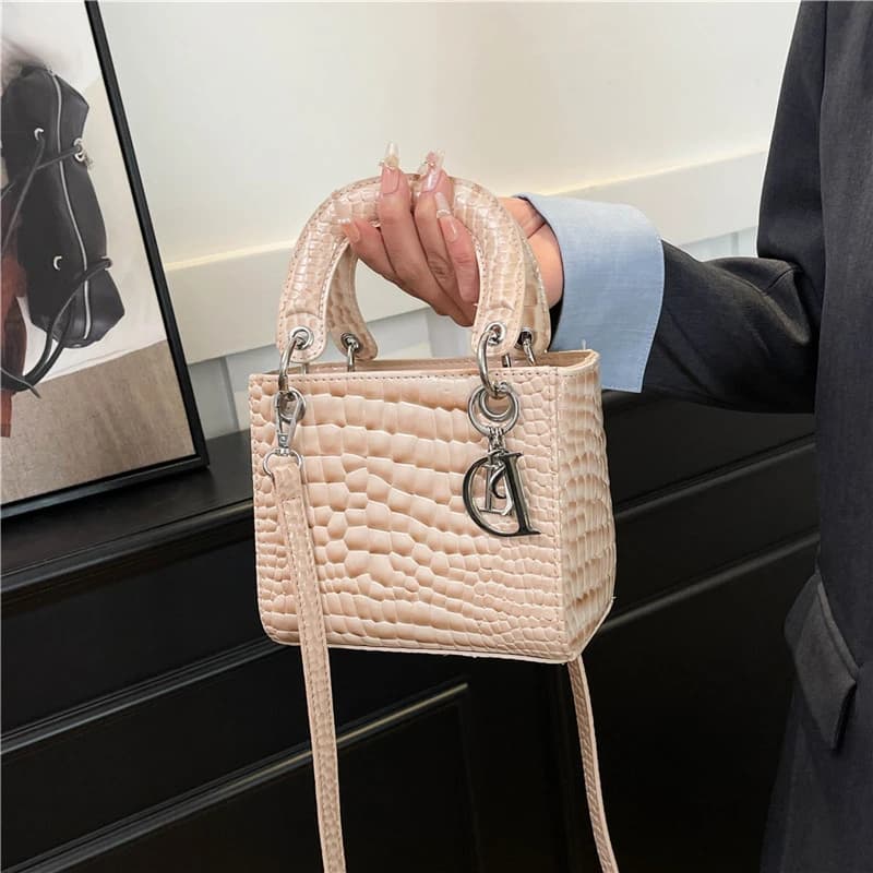 Sac à bandoulière élégant en cuir pour femme, sac à main de luxe de créateur, sac fourre-tout classi