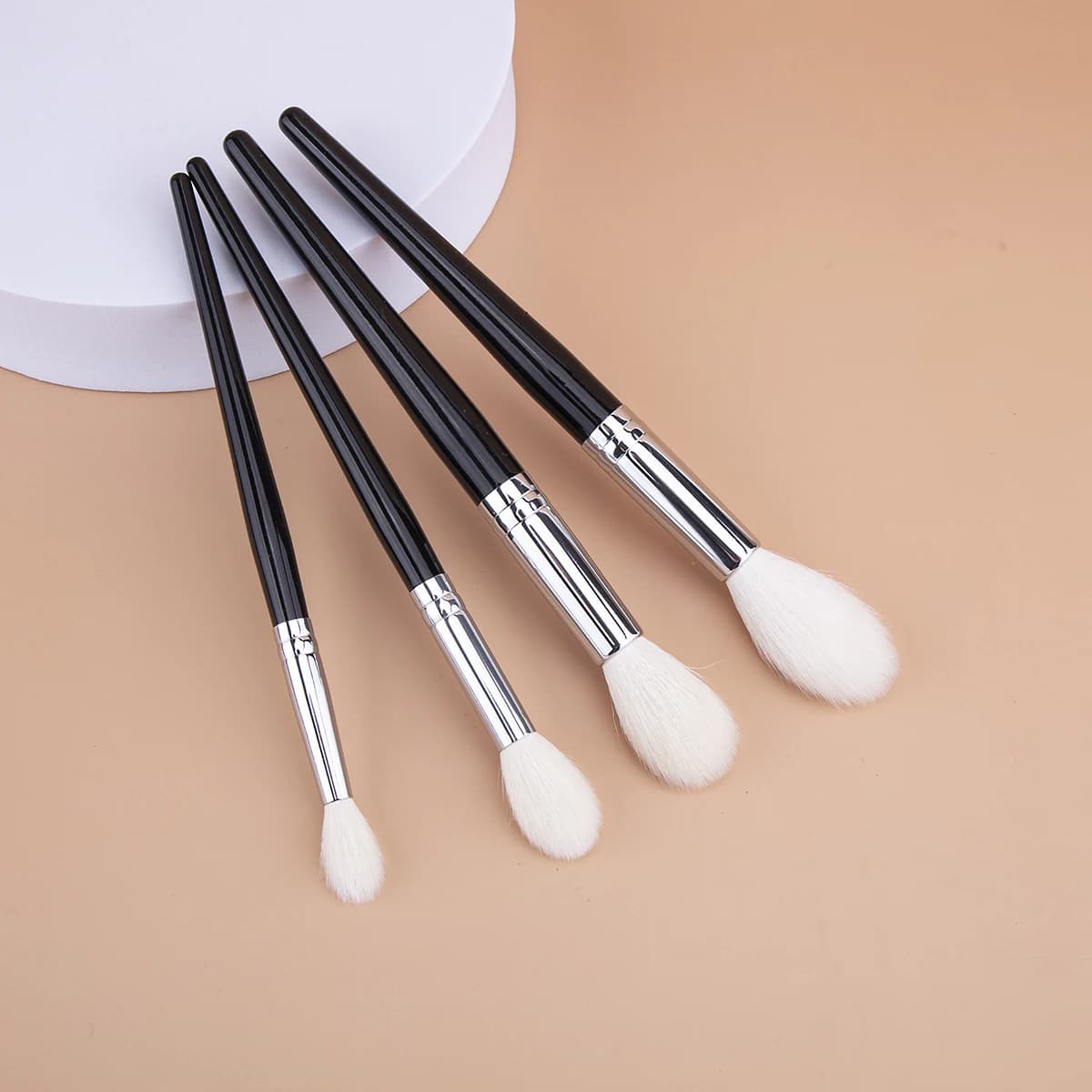 Pinceau surligneur de maquillage 100% poils de chèvre, surligneur conique, poudre de réglage du visa