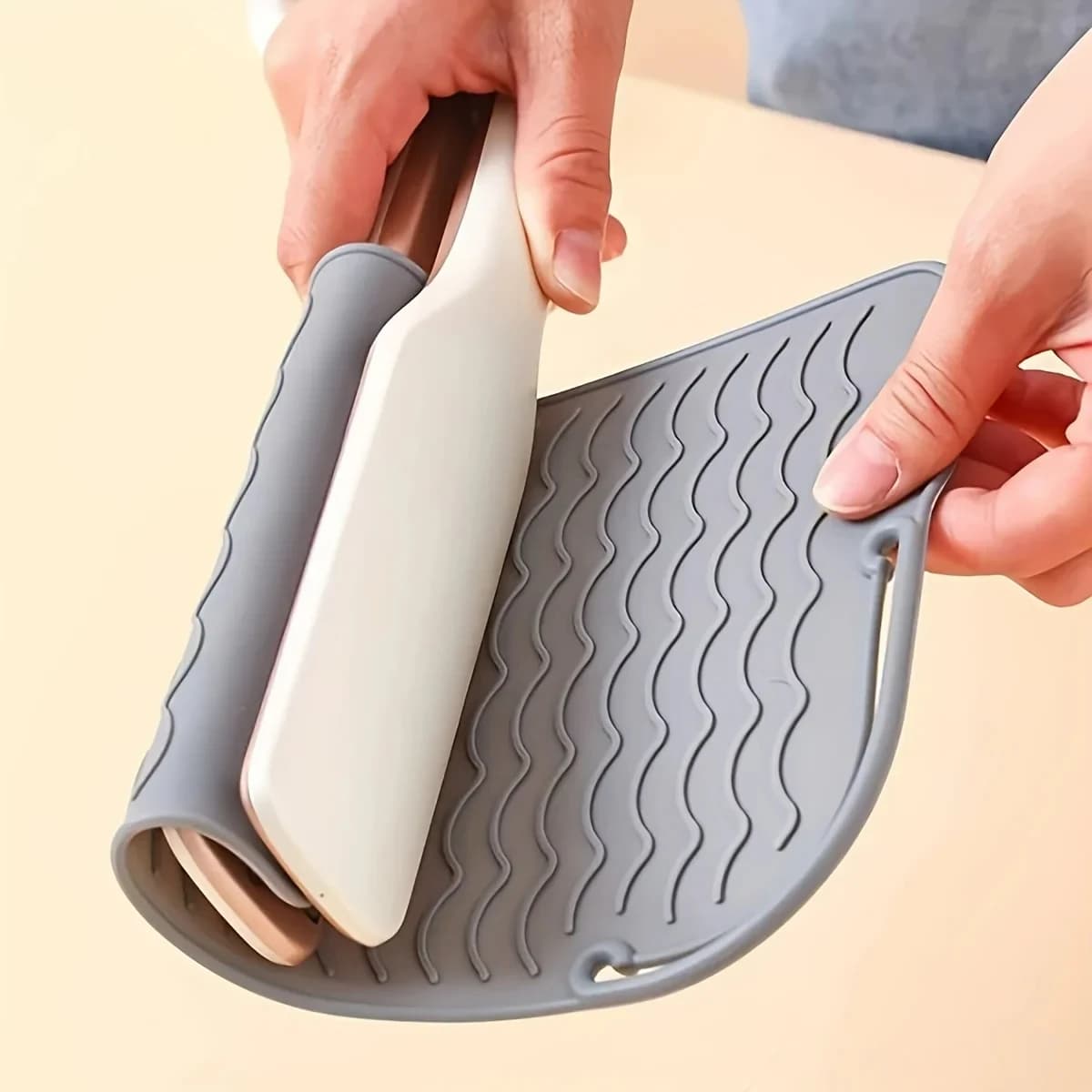 Tapis lisseur résistant à la chaleur, manchon de fer à friser, tapis plat en Silicone, fer à friser,