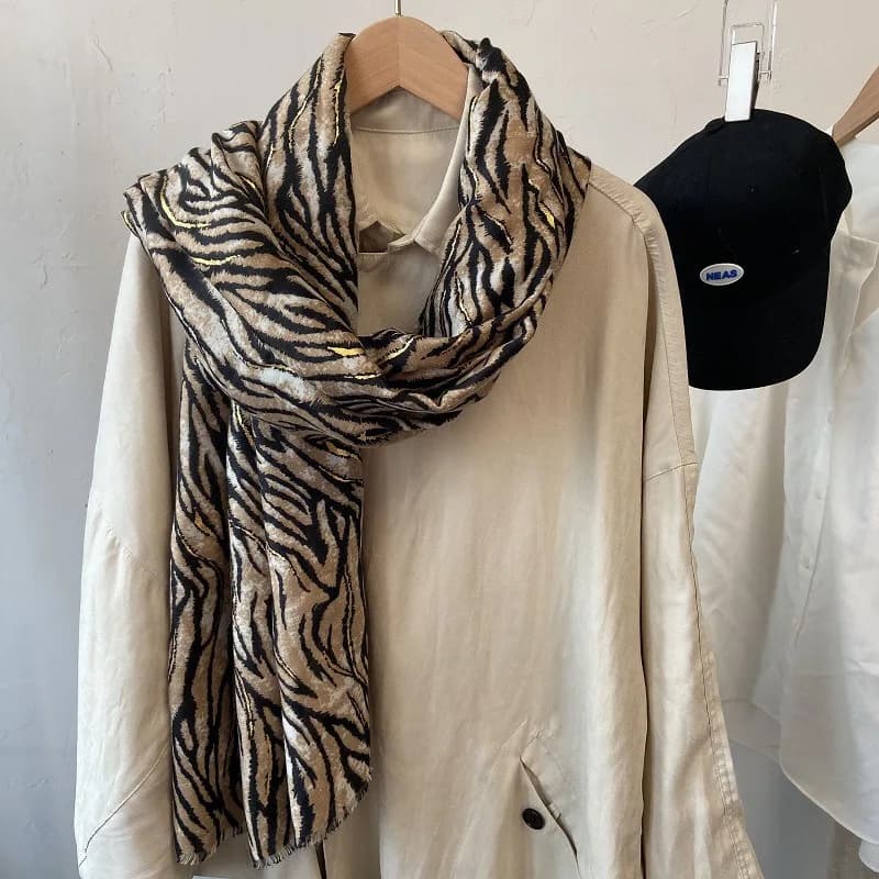 Mode femmes zèbre-rayure florale Viscose châle écharpe imprimé doux dame haute qualité Pashmina étol