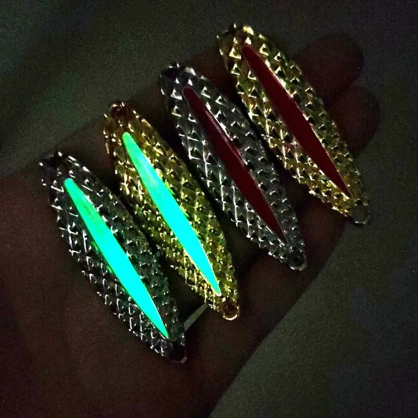 4 pièces cuillère de leurre de pêche en métal lumineux 2.5g 5g 7g 10g 15g 20g or/argent appât de poi