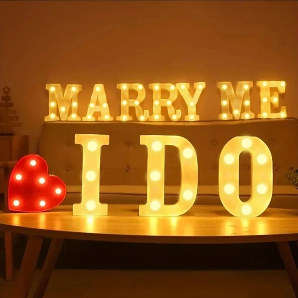Veilleuse LED avec Lettres de l'Alphabet de 16cm, Luminaire Décoratif d'Nik, Idéal pour un Mariage, 