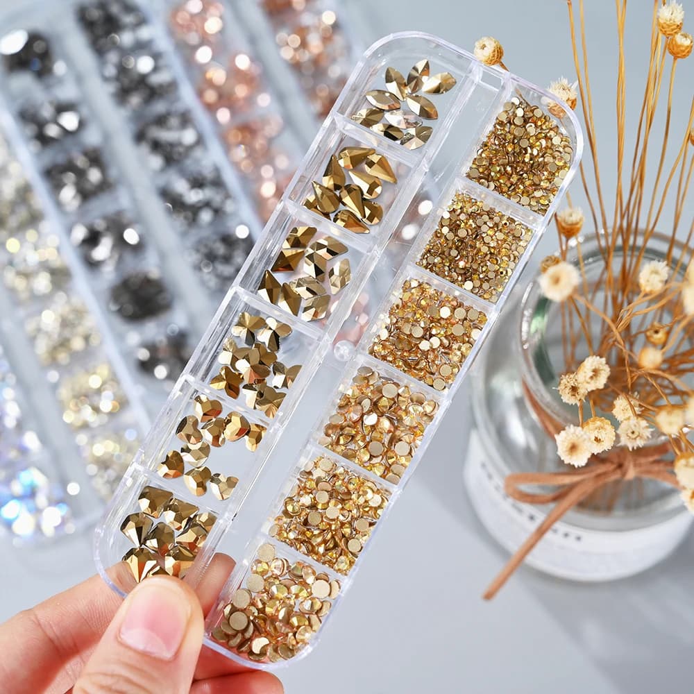 Strass pour Nail Art bleu saphir, 12 grilles, multi-formes, pierres précieuses en cristal, breloques