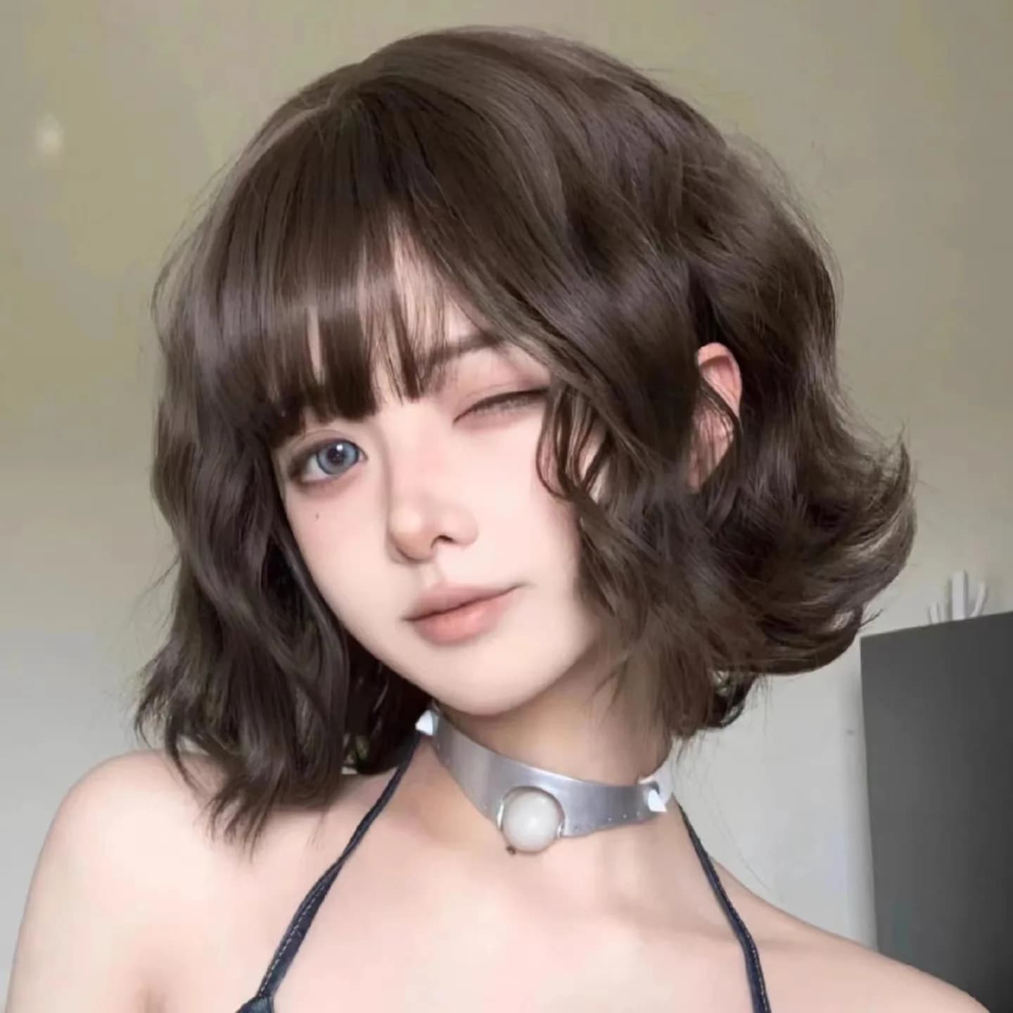 Perruque de cheveux courts bouclés noirs pour femmes, perruque synthétique naturelle de haute qualit