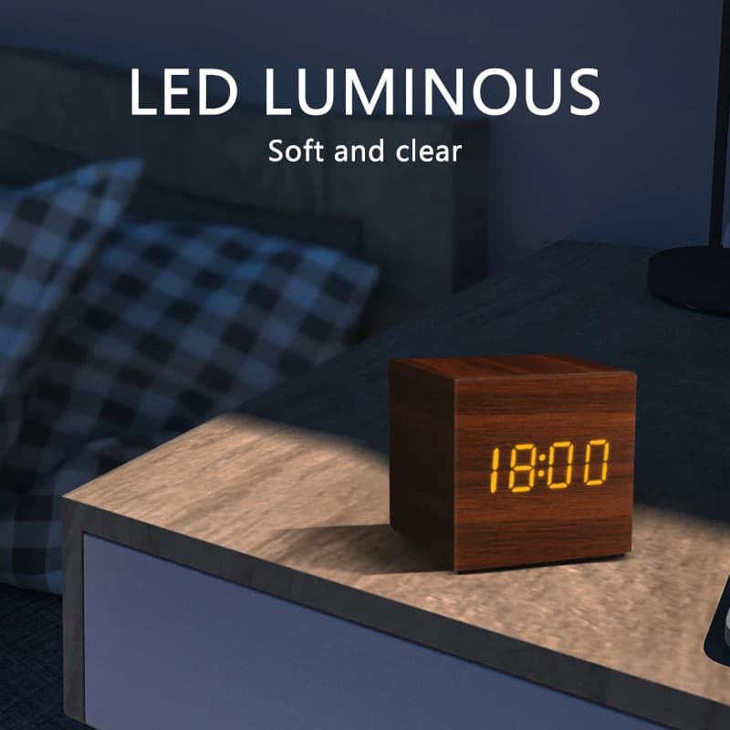 Réveil LED en bois, commande vocale, horloge de bureau électronique, alimenté par USB/AAA