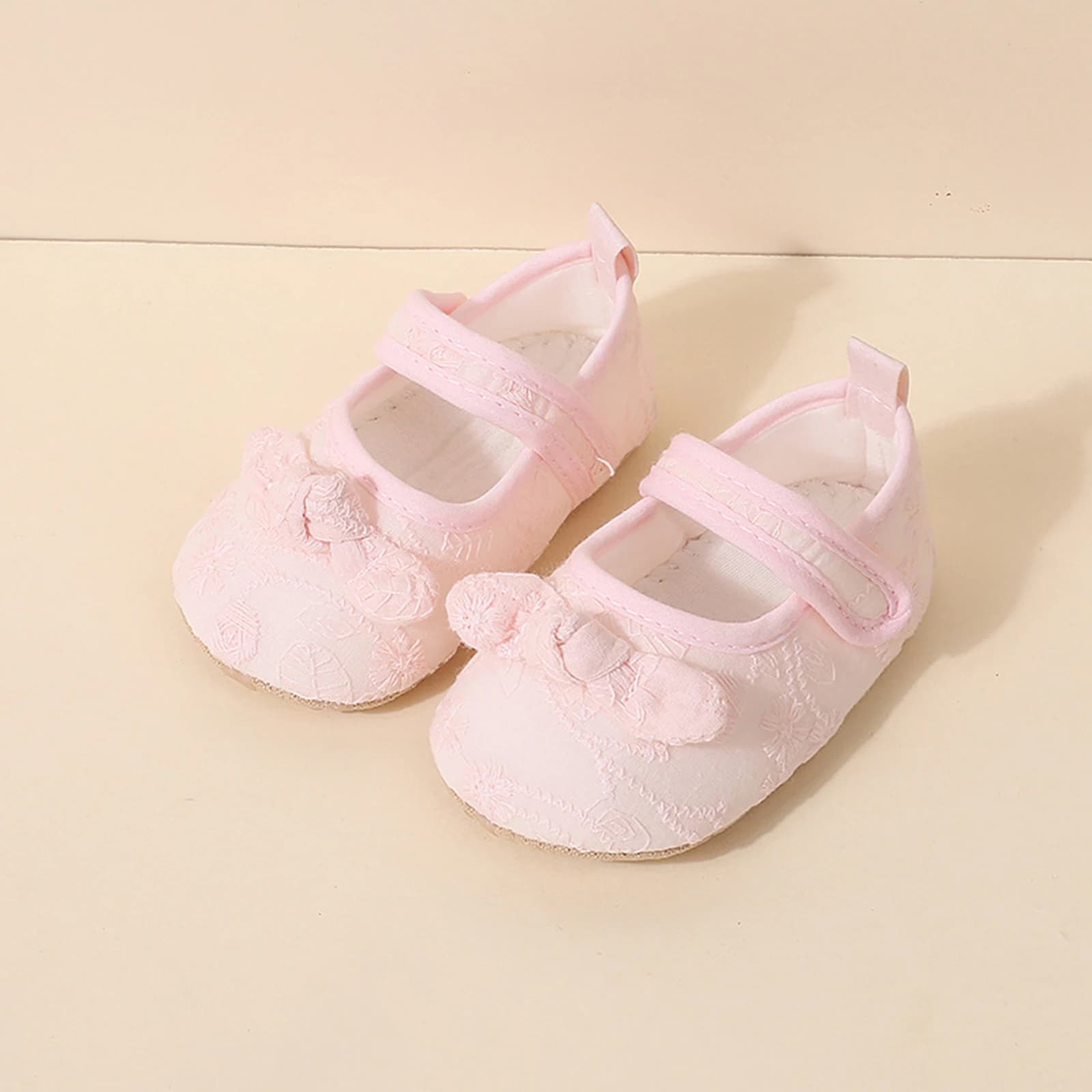 BeQeuewll infantile bébé filles chaussures antidérapantes à semelles souples dentelle nœud papillon 