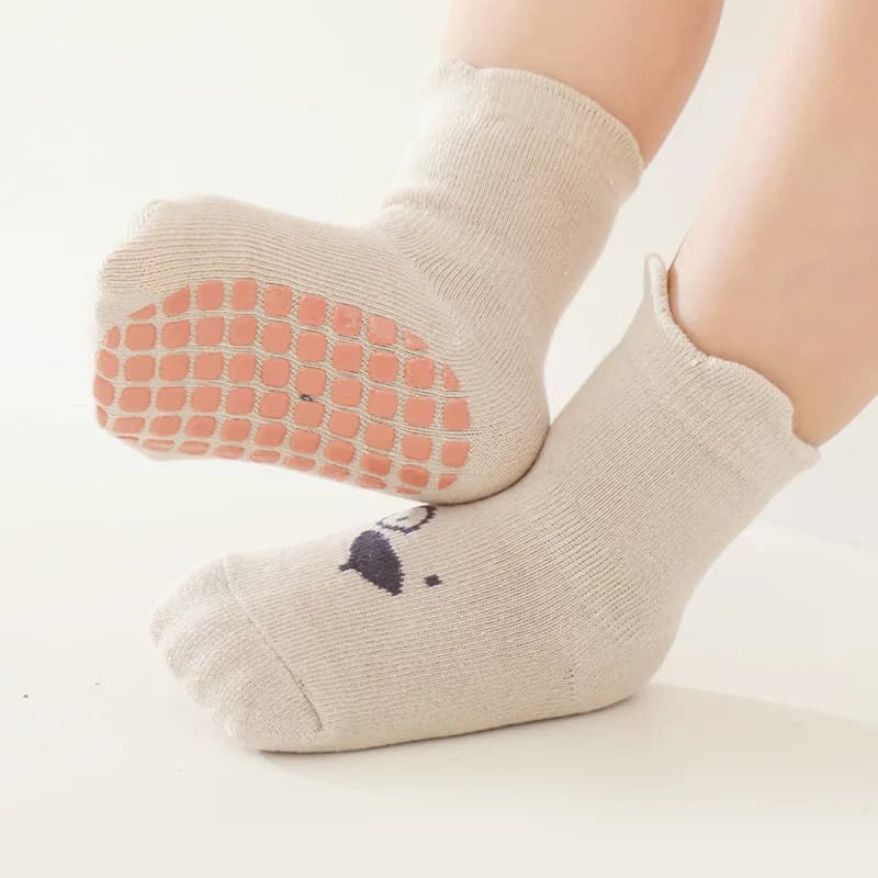 3/5 paires de chaussettes de sol antidérapantes à motif d'animaux adorables pour bébé, chaussettes d