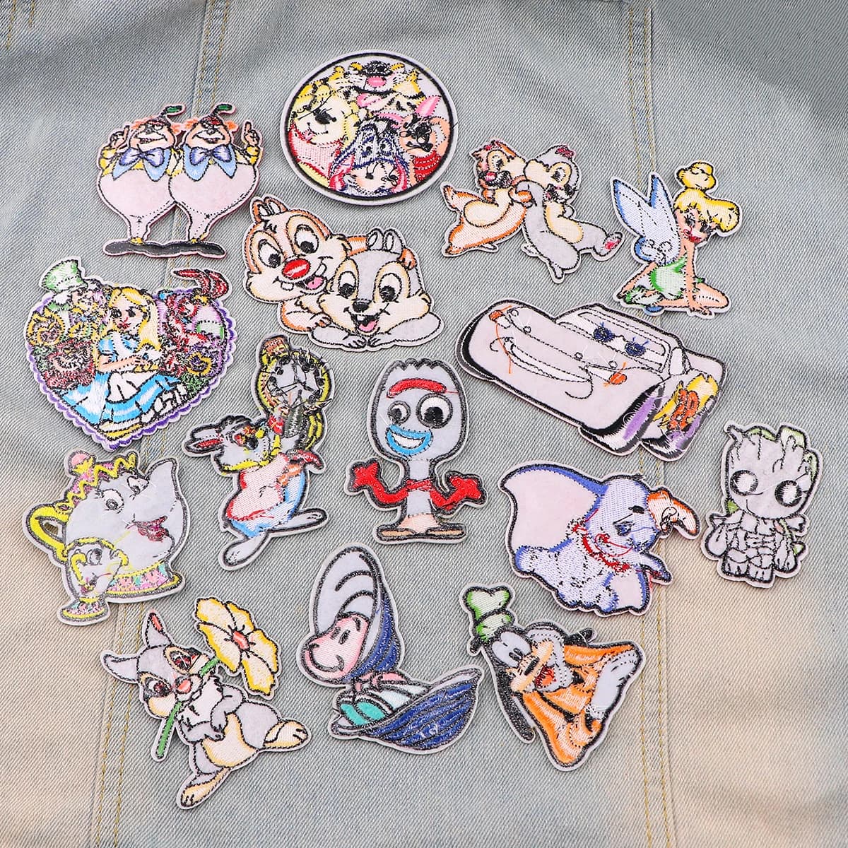 Jouets de dessin animé patchs sur vêtements points mignons patchs brodés Badges de princesse fer sur