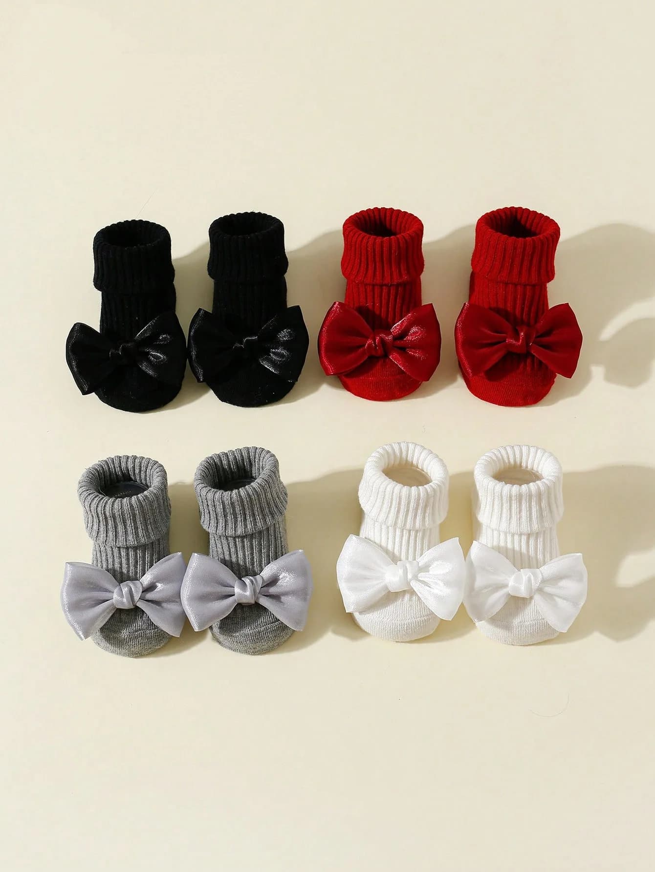 4 paires de chaussettes pour tout-petits avec nœuds, chaussettes mignonnes en coton doux pour bébés 