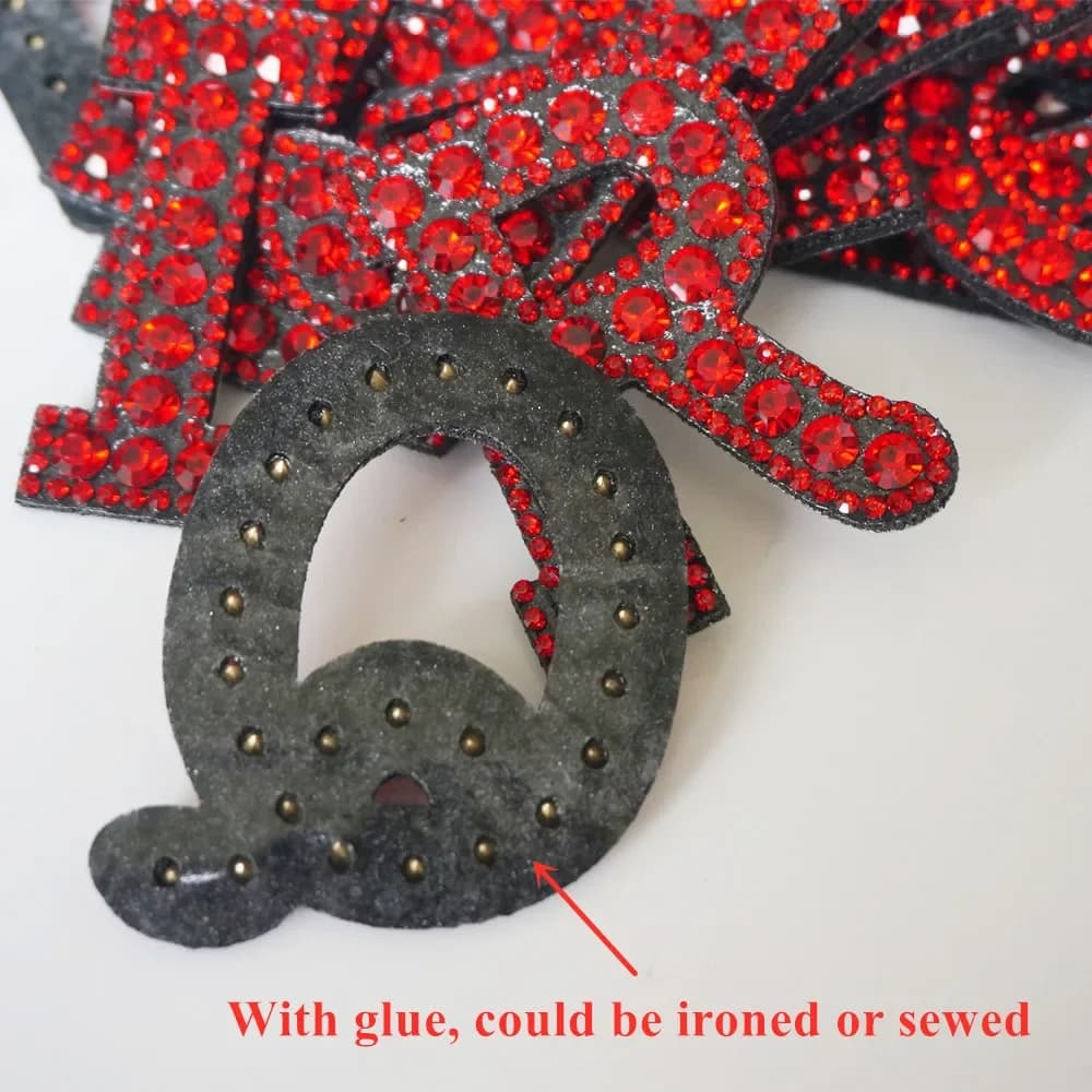A-Z strass rouge vin Alphabet anglais lettre fer à coudre Badges Patch 3D patchs sac chapeau Jeans A