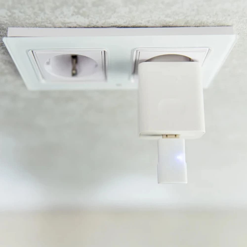 Shelly BLU Gateway Extenseur de portée Wi-Fi Bluetooth Passerelle Wi-Fi dans un dongle USB-A Écritur