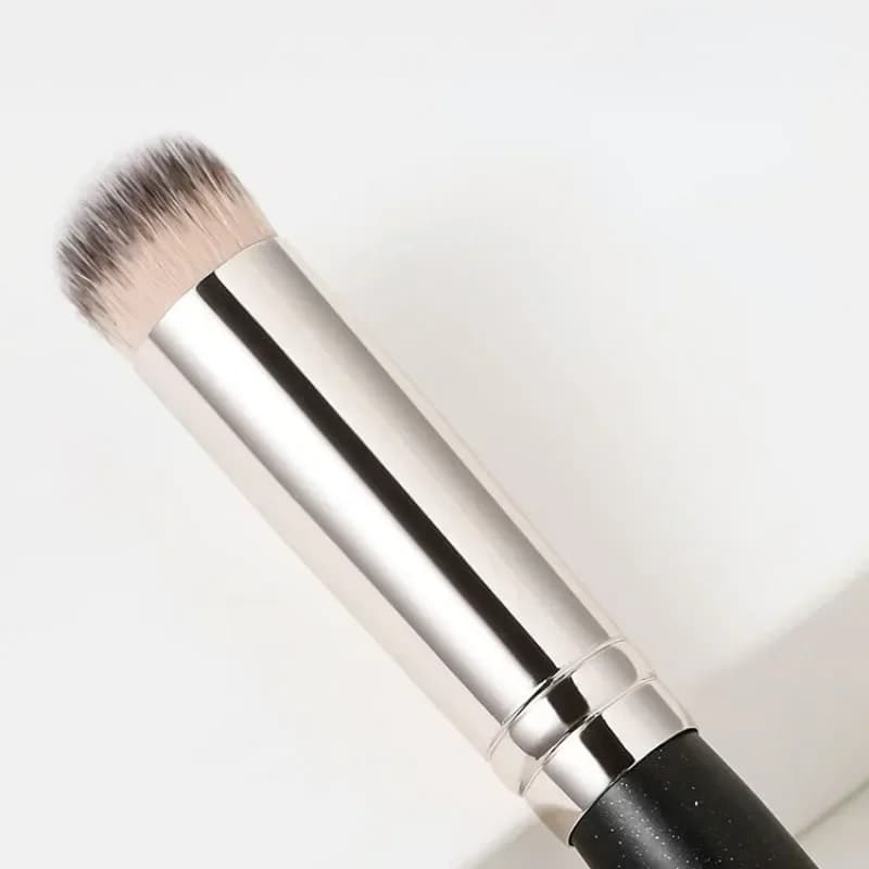 Pinceau correcteur de fond de teint, pinceaux de fard à joues de Contour Premium, impeccable sous le