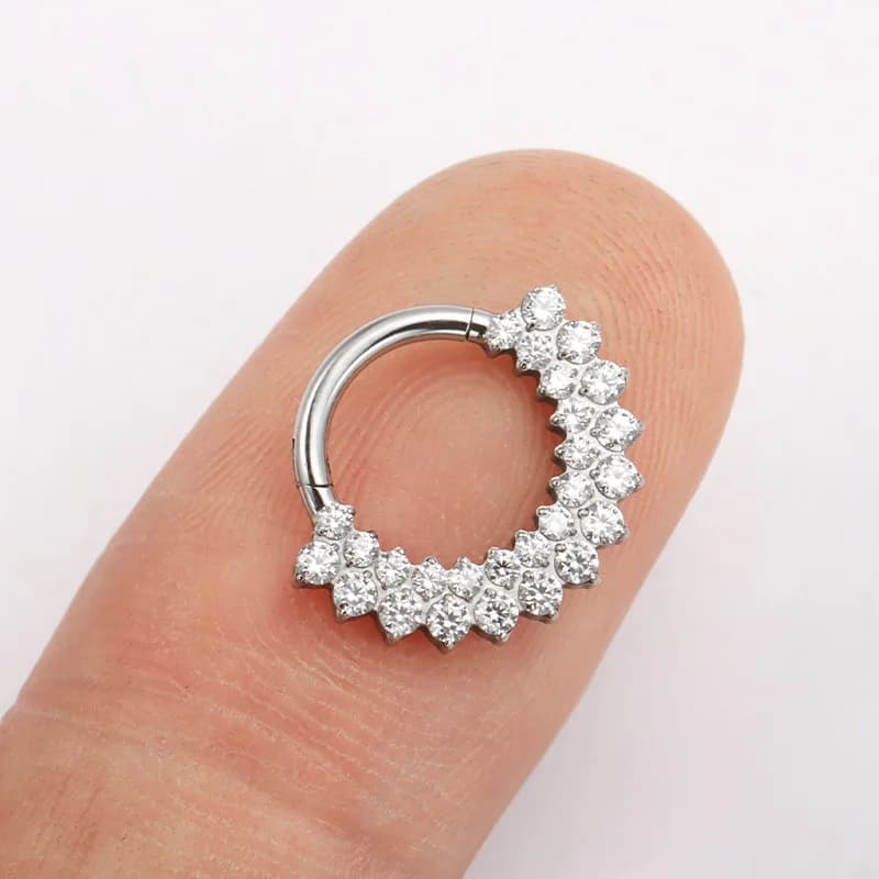 ASTM F136 titane Clicker Septum nez anneau Piercing CZ Daith boucle d'oreille cerceau avant face art