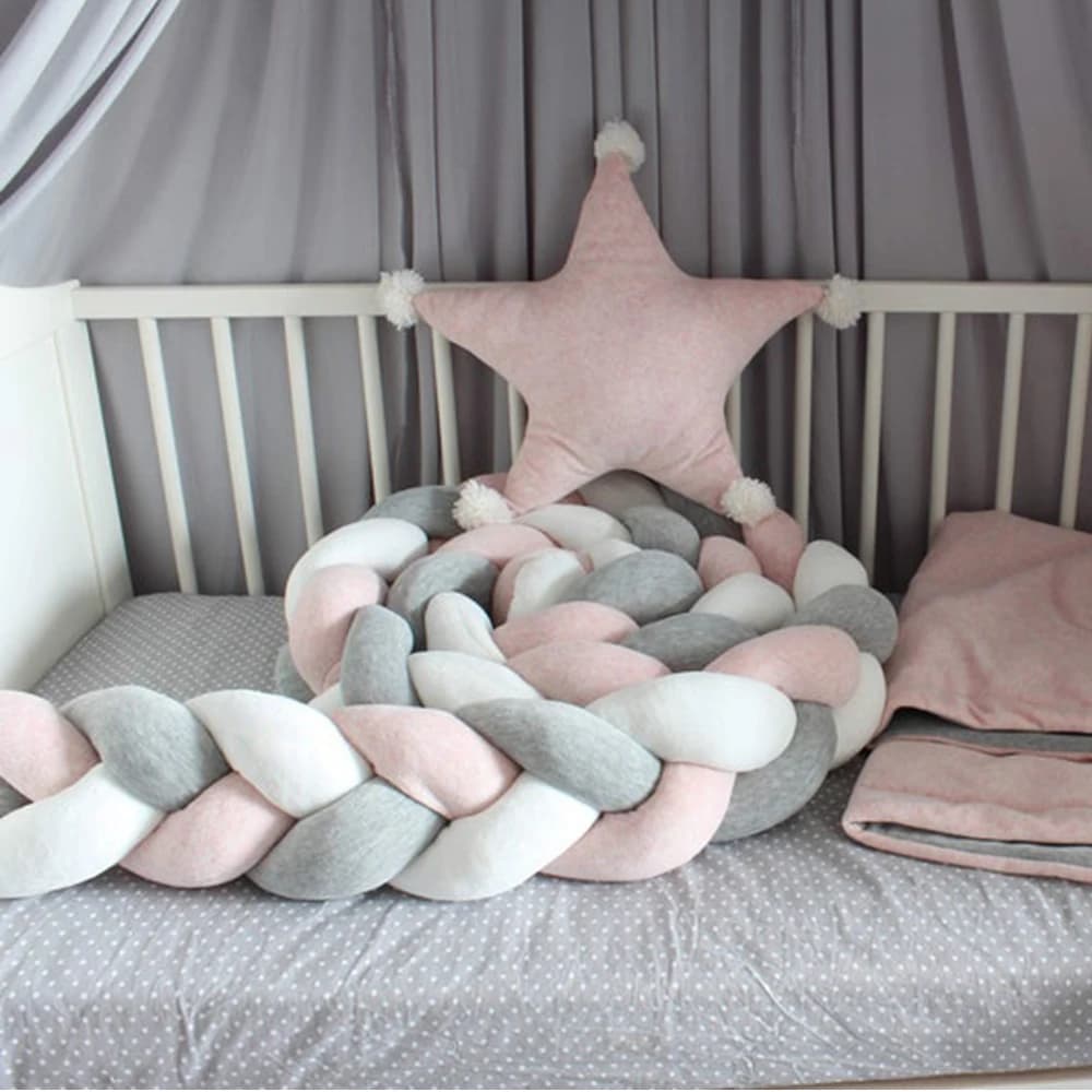 Pare-choc tressé pour lit de bébé, 1M/2M/3M/4M, protection de berceau pour bébé, oreiller en peluche
