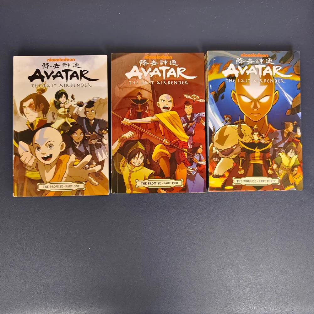 3 livres Avatar le dernier maître de l'air saison 1/2, livre d'images en anglais, bandes dessinées a