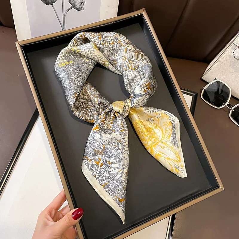 Écharpe carrée pour femmes, foulard de la présidence, châle de plage d'été, bandana, hijab, pashmina