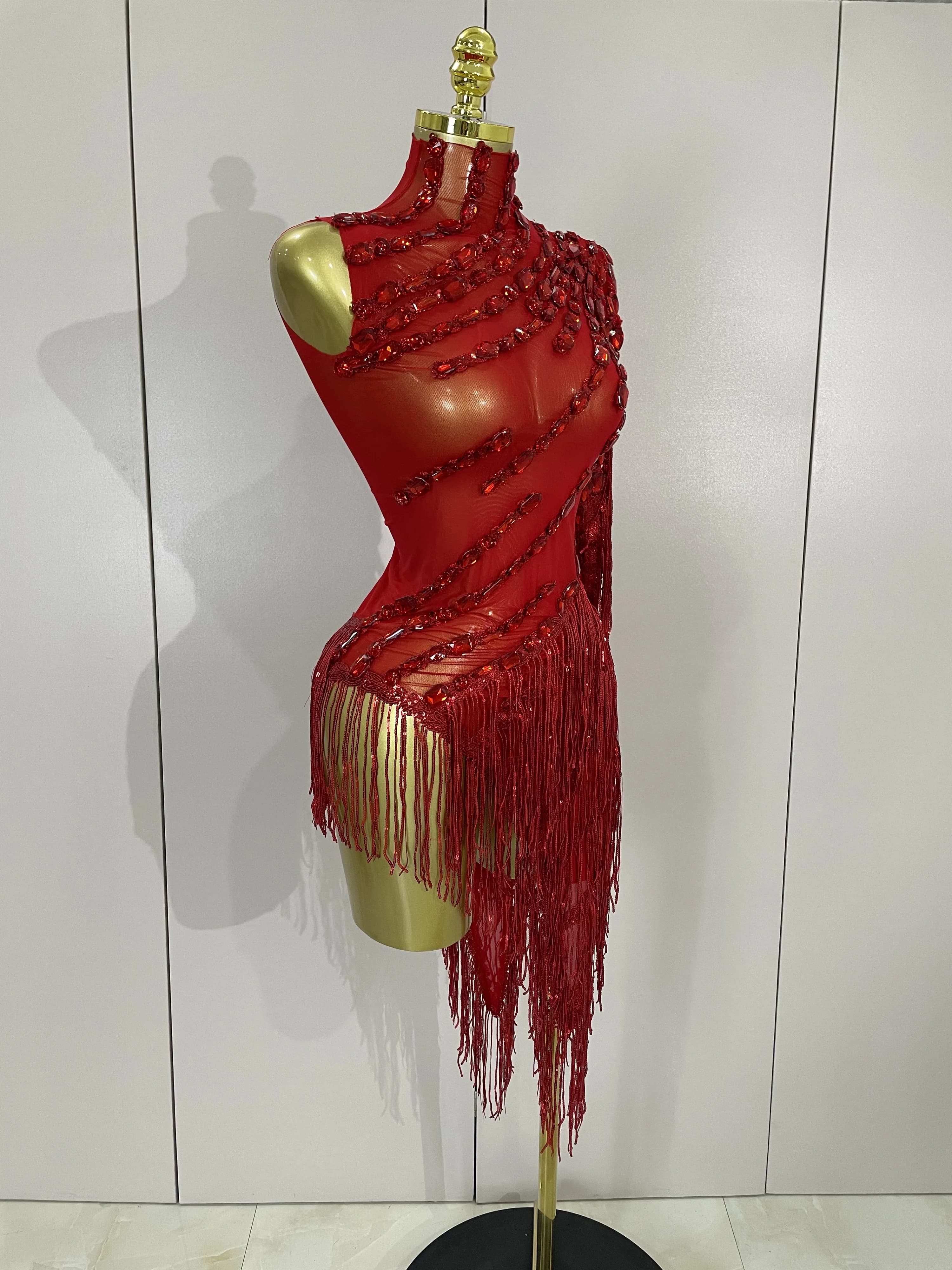 Costume de scène avec franges et strass scintillants pour femmes, robe transparente Sexy, asymétriqu