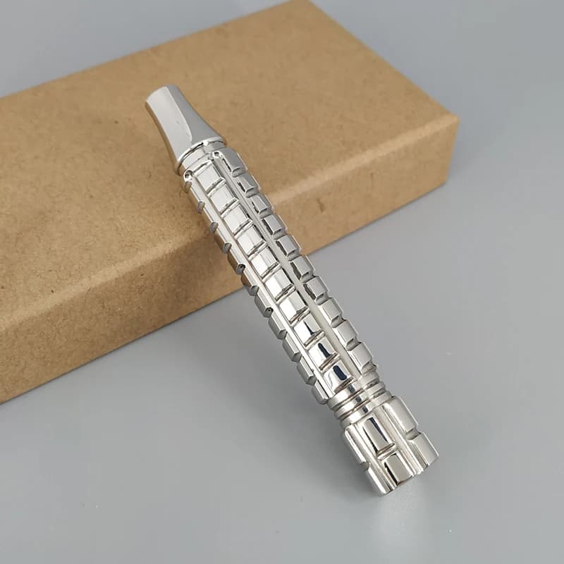 Poignée de rasoir de sécurité en acier inoxydable Dscosmetic Spiral 316 pour rasoir de sécurité