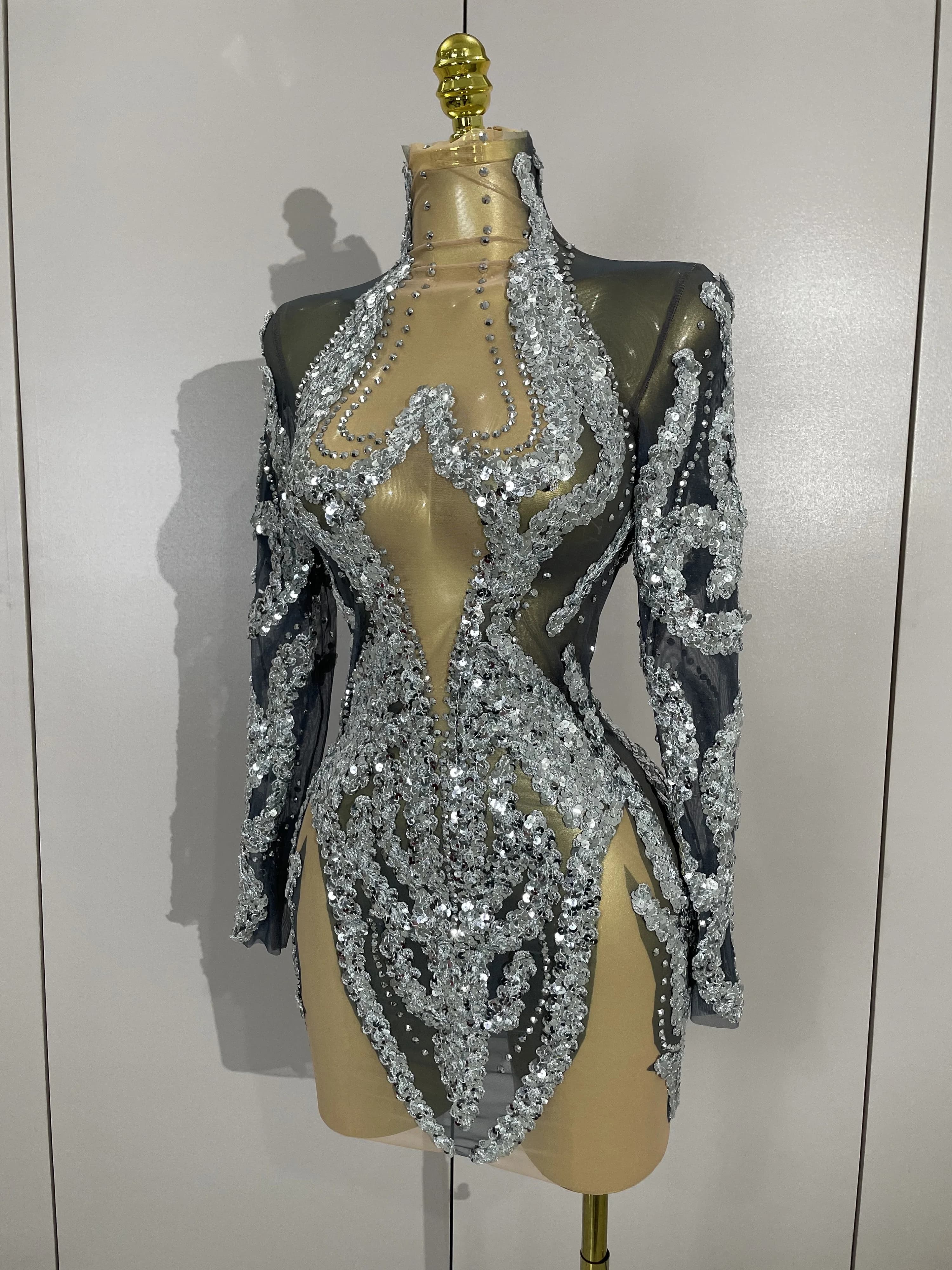 STOCK – tenue de scène Sexy en maille, manches longues, strass scintillants, Mini robe, fête d'anniv