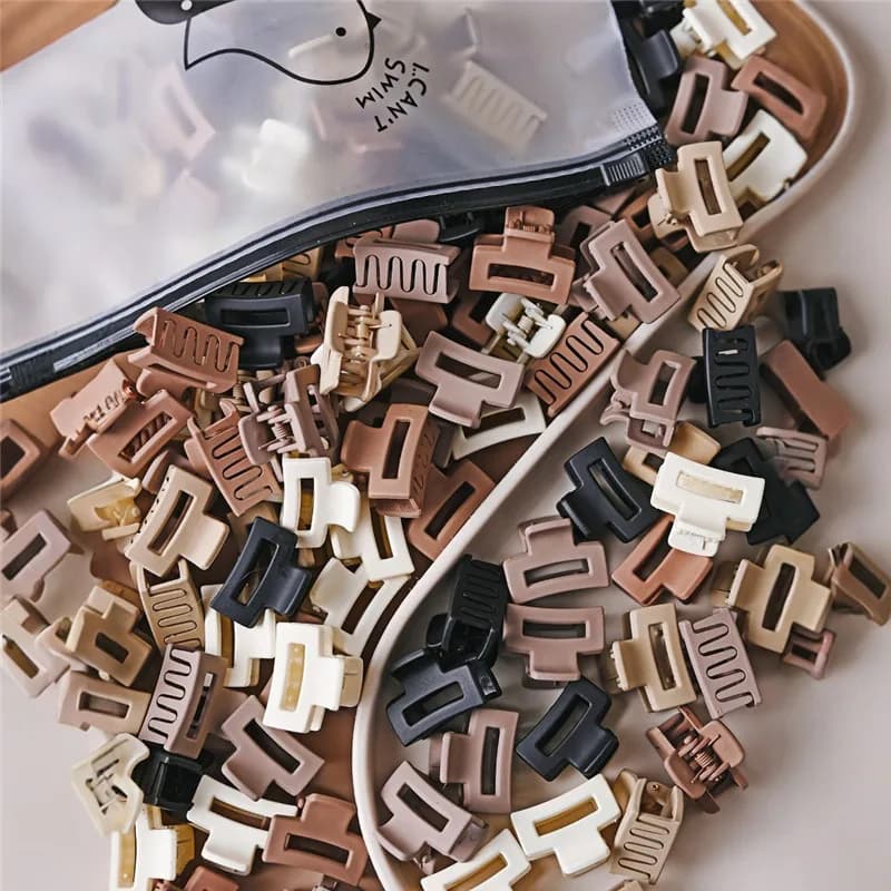 Petites clips beiges mixtes, accessoires pour filles mignonnes, parfaits pour un usage quotidien, de