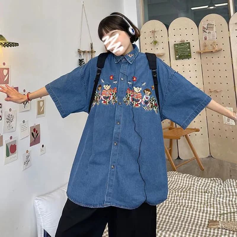 Chemise en denim bleu pour femme, broderie d'été, ours en peluche, fleurs, manches courtes, Harajuku