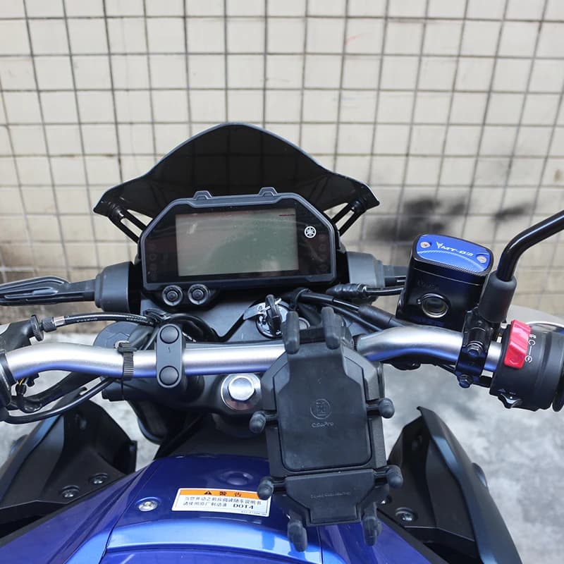 Couvercle de réservoir de liquide de cylindre d'embrayage de frein avant, accessoires de moto pour Y