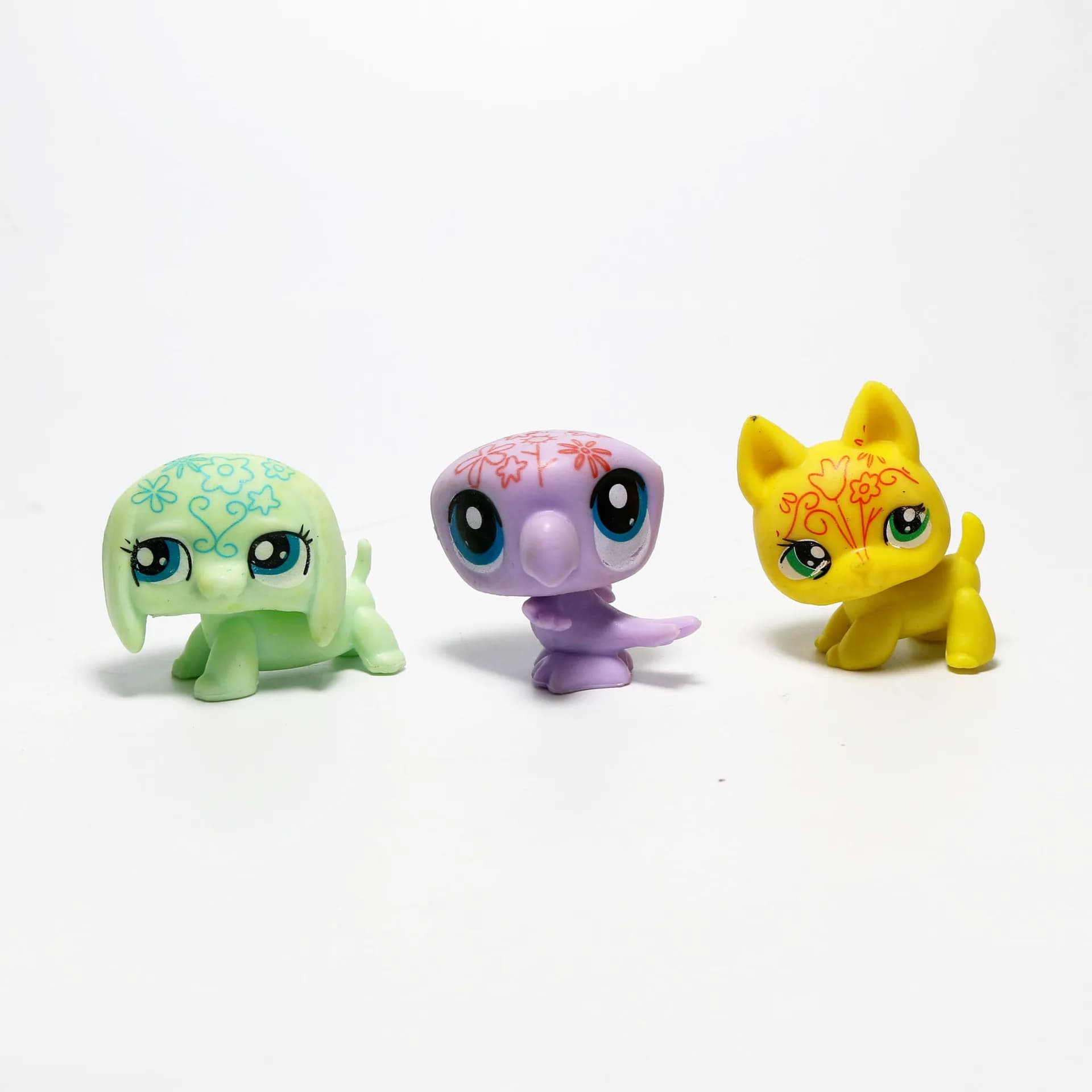 Envoyer aléatoire 4-5 cm petit animal de compagnie enfants magasin de jouets Figure Animal chien cha