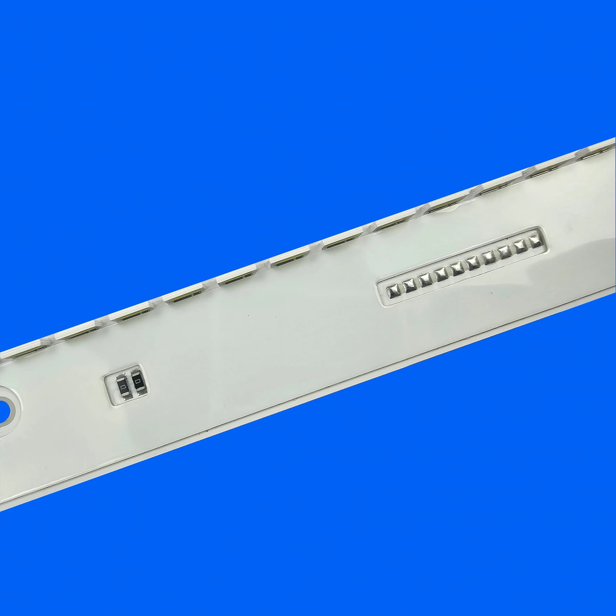 Bande de rétro-éclairage LED pour UE49KU6400U UE49KU6450 UE49KU6452 UE49KU6459 UE49KU6400 UE49MU6500